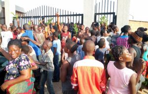 IDPs-protest-alleged-diversion-of-relief-materials