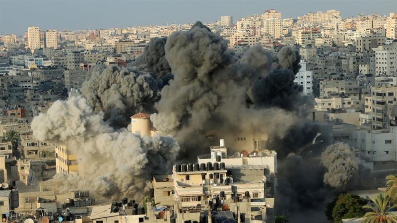 Israel launches more air strikes in Gaza as Palestinians intensify rocket attack