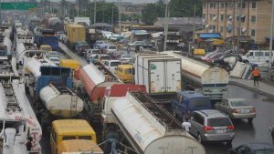 Oshodi-Apapa-Expressway-gridlock-1062×598