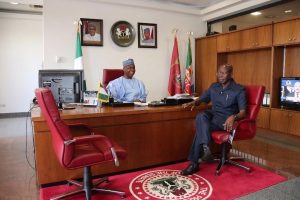apc-crisis-i-think-we-should-stop-celebrating-our-size-oshiomhole-tells-senate-caucus