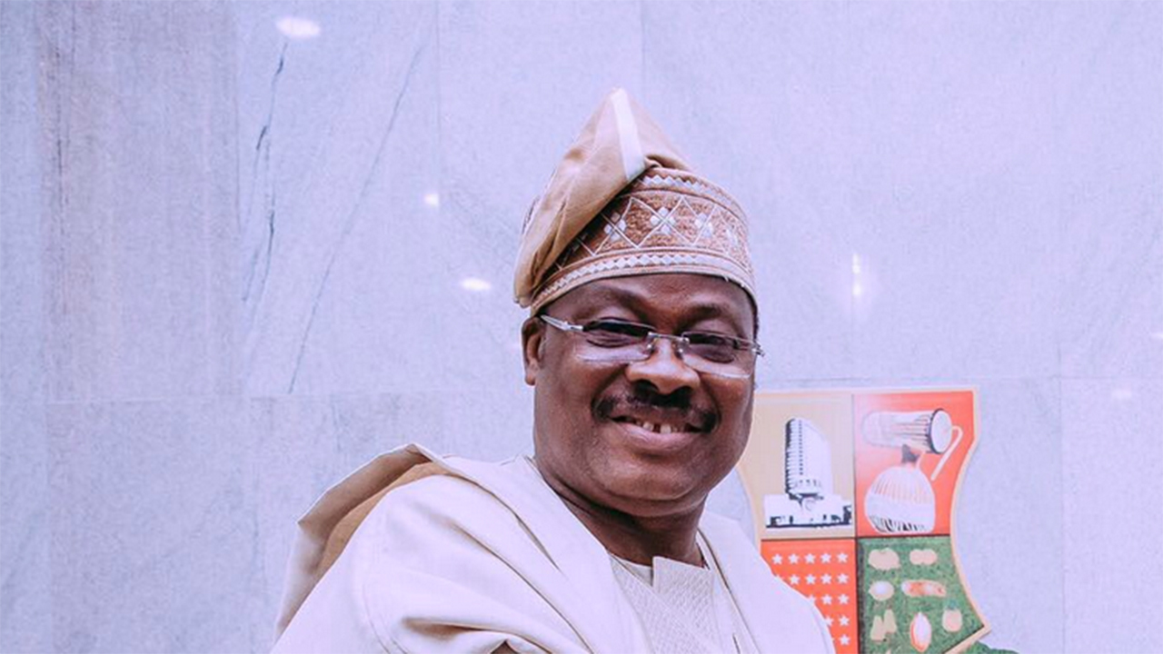 Ajimobi (1)