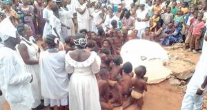 Devotees paying homage to the Owa-Ale