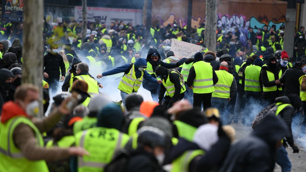 France protesters detained, tear-gassed