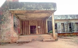 Front view of Umuoba customary court Owerri