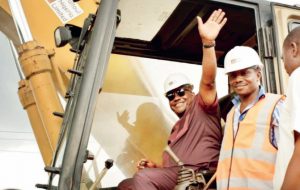 Gov Wike flaging off the completion of UNity Road