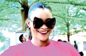 MAMA AWOOF