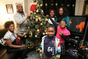 Nigerians-Celebrate-Bomb-free-Christmas-In-3yrs-896×600