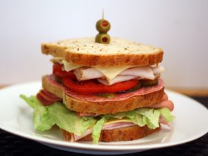 Man miraculously survives a toothpick he swallowed eating sandwich