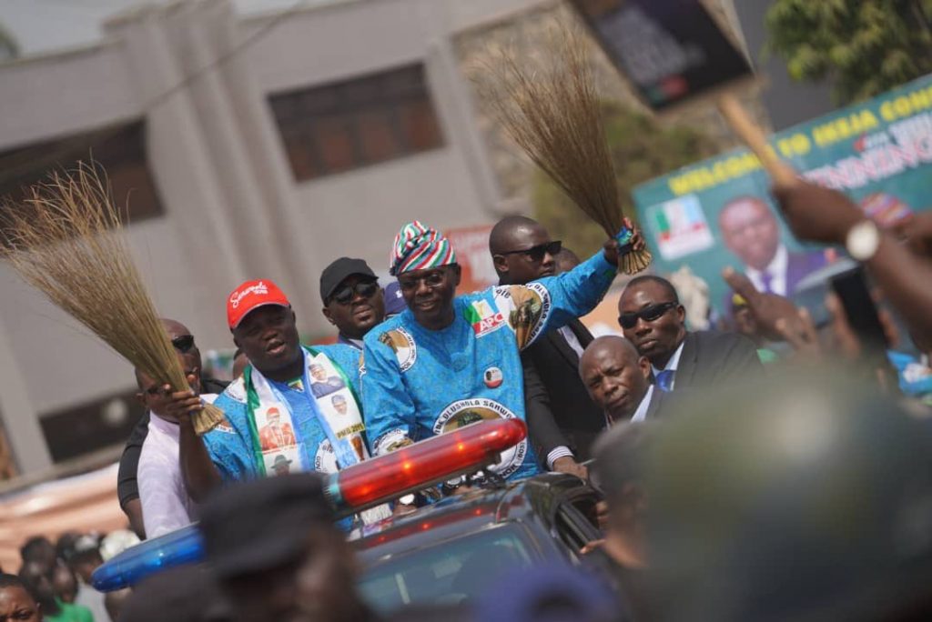 3 shot dead, journalists hit, many injured at Lagos APC rally