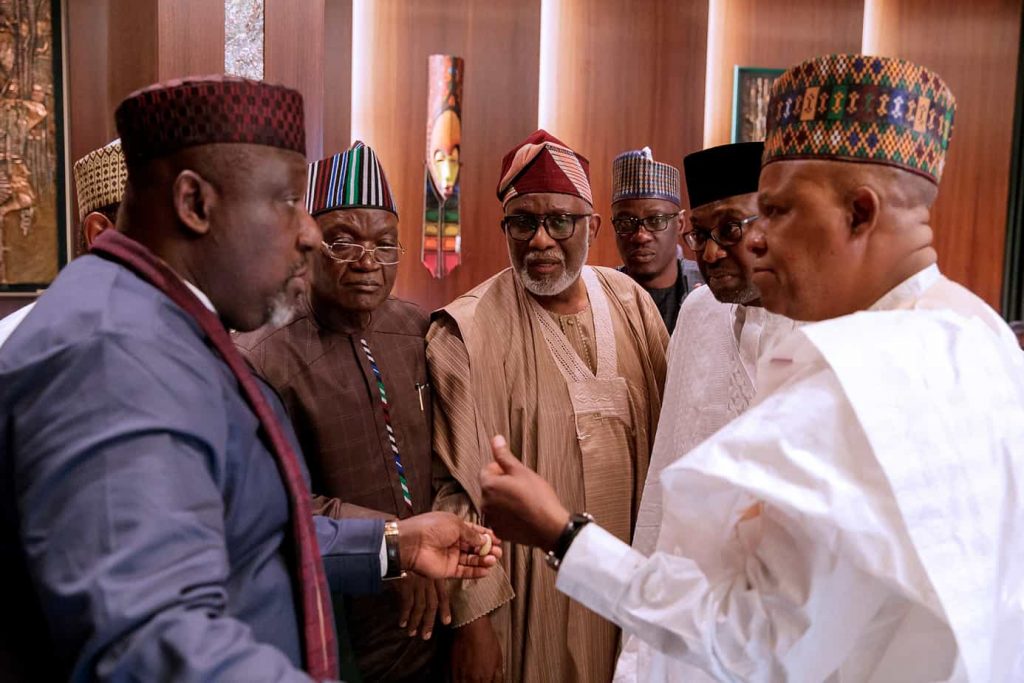 Govs, Labour head for New Year showdown