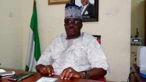 Dr.-Babatunde-Ipaye-e1473855111247