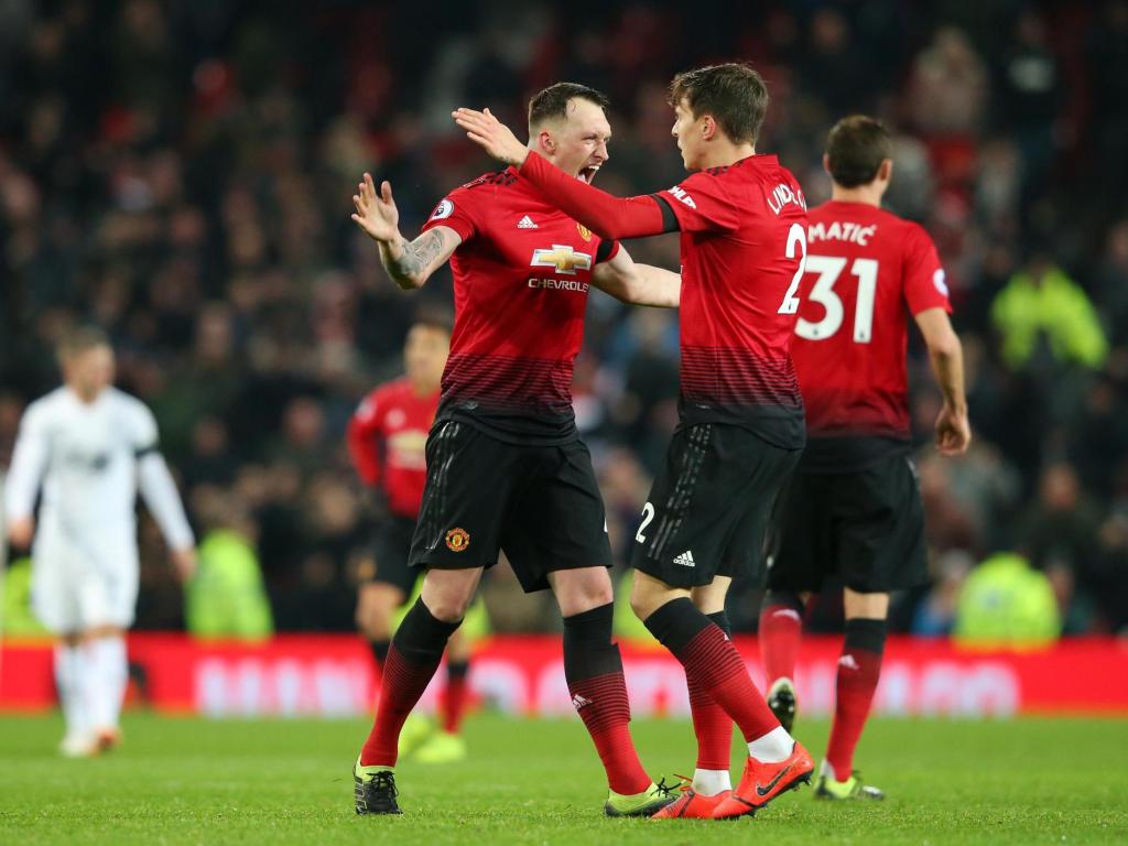 Late show rescues Manchester United from home loss to Burnley