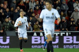 Rodrigo grabs late double to seal Cup semi-finals berth for Valencia