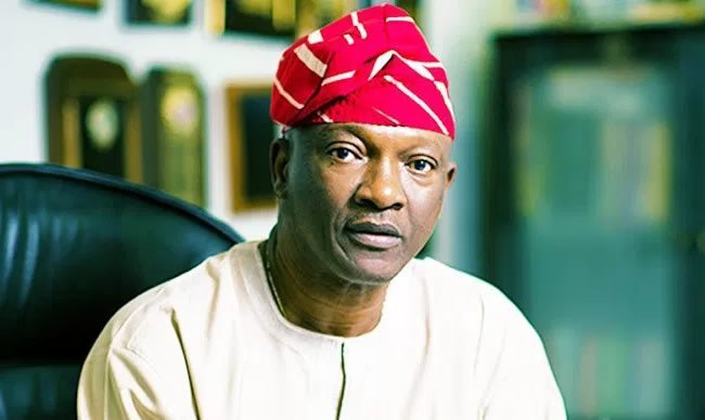 Suspected thugs attack PDP campaign in Lagos