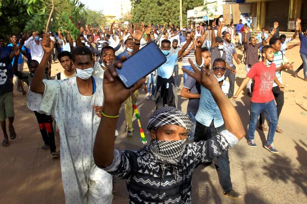 Protesters in Sudan want end to Bashir’s 30-year rule
