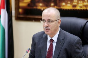 Palestinian PM resigns, cabinet too