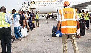 2017_5large_dEPORTEES