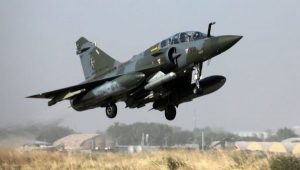 CHAD-French-warplanes-stop-rebel-advance-from-Libya-600×339