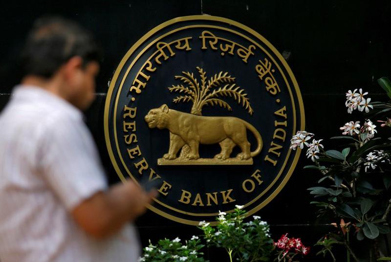 India central bank cuts interest rates to boost economy