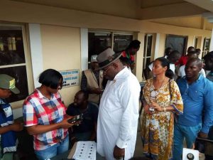 1bc9c733-bayelsa-state-gov-seriake-dickson-at-his-polling-unit