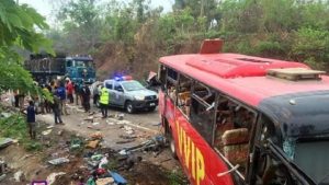 Bus-accident-in-Ghana-e1553265897542