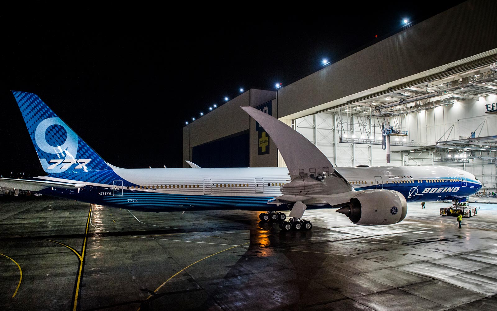 777X Paint Hangar Rollout