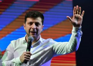 Actor-Zelensky-leads-Ukrainian-presidential-race-e1554021377685
