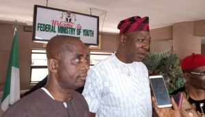 Dr-Dickson-Akoh-NYCN-BoT-Chairman-briefing-newsmen-after-a-closep-door-meeting-to-resolve-the-crisis-rocking-the-council
