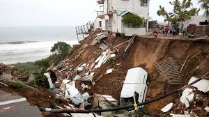 Floods kill 50 in South Africa
