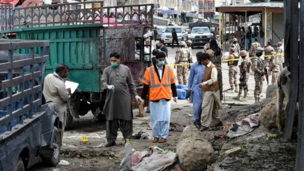 Islamic State claims Pakistan attack that killed 20 people