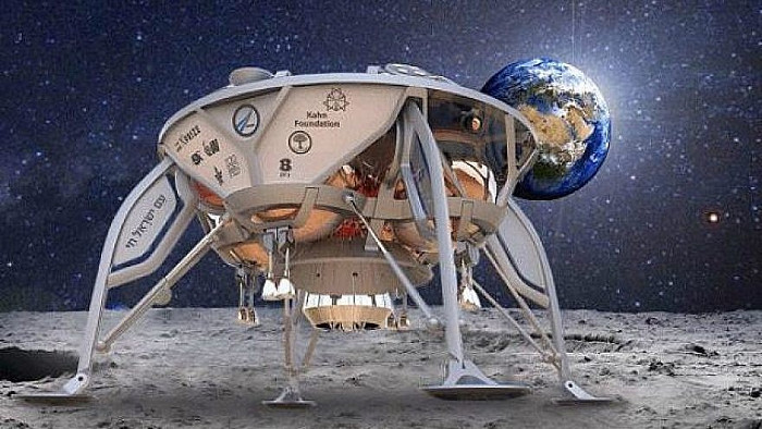Israel-spacecraft-set-to-land-on-moon-1