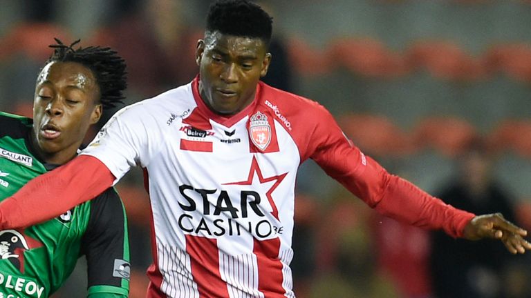 skysports-taiwo-awoniyi-mouscron_4598130