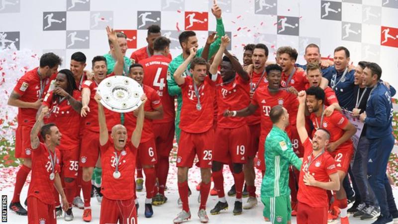 Bayern celebrate