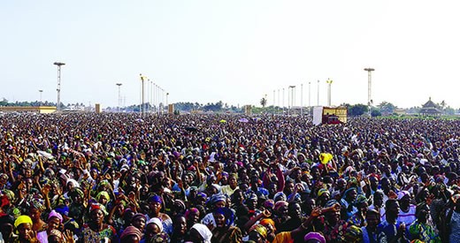 Benin-Crowd-shot
