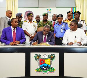 Lagos: Sanwo-Olu declares state-of-emergency on sanitation, traffic