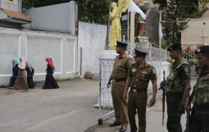 Security-agents-on-red-alert
