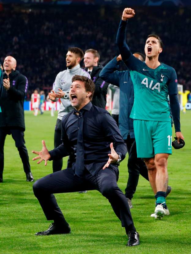 Spurs celebrating