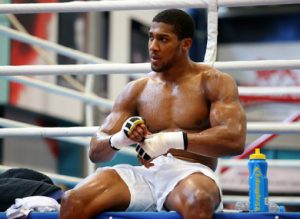 anthony-joshua-media-workout-390×285