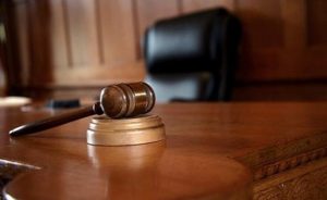 iran-judiciary-gavel