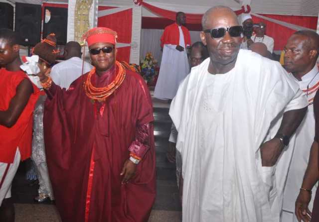 Edo- Gov celebrates thanksgiving with Oba Ewuare