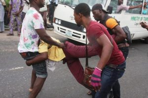 Tricycle-rider-attacking-LASTMA-official-768×512