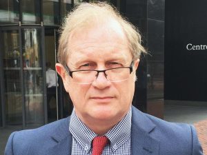 Dr-David-Mackereth