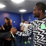 Kanu visits Eagles