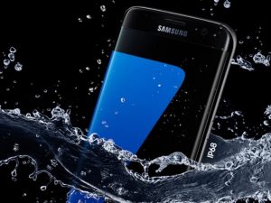 Samsung-water-resistant-phone-advert