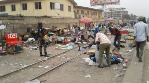 Traders-being-dislodged-by-security