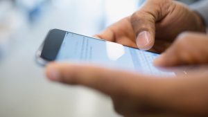 Why smartphone can cause major stress, anxiety in children