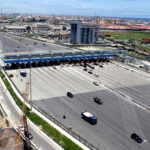 lagos-road-2-588×330