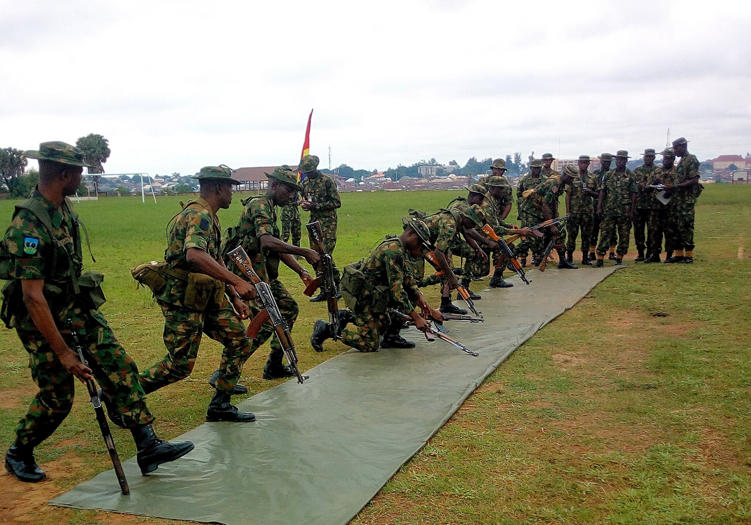 Some officers during personal weapon stripping and assembling competition in Kaduna on Monday (Photo by Sola Ojo)