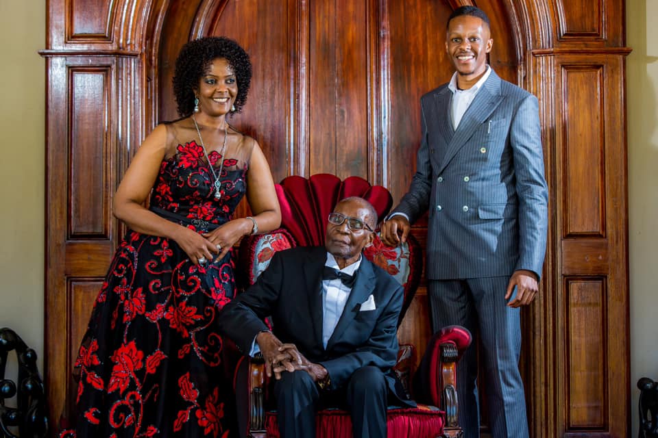 Mugabe’s family pushes back against government burial plan