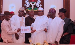 Kwara State Governor Alhaji Abdulrahman Abdulrazaq (2nd left) with President Muhammadu Buhari (3rd right)